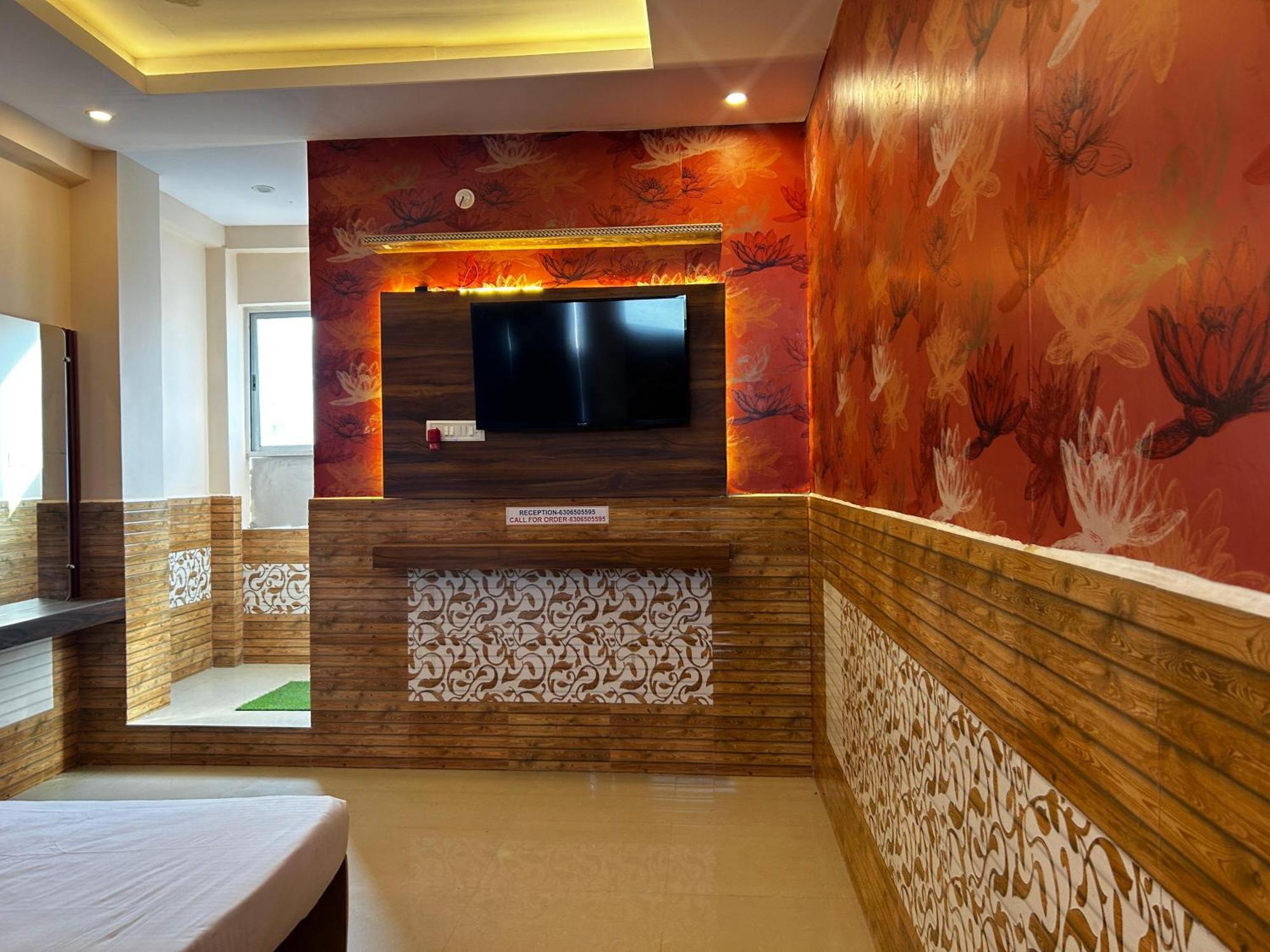 Hotels7Apple Mahoba Екстер'єр фото