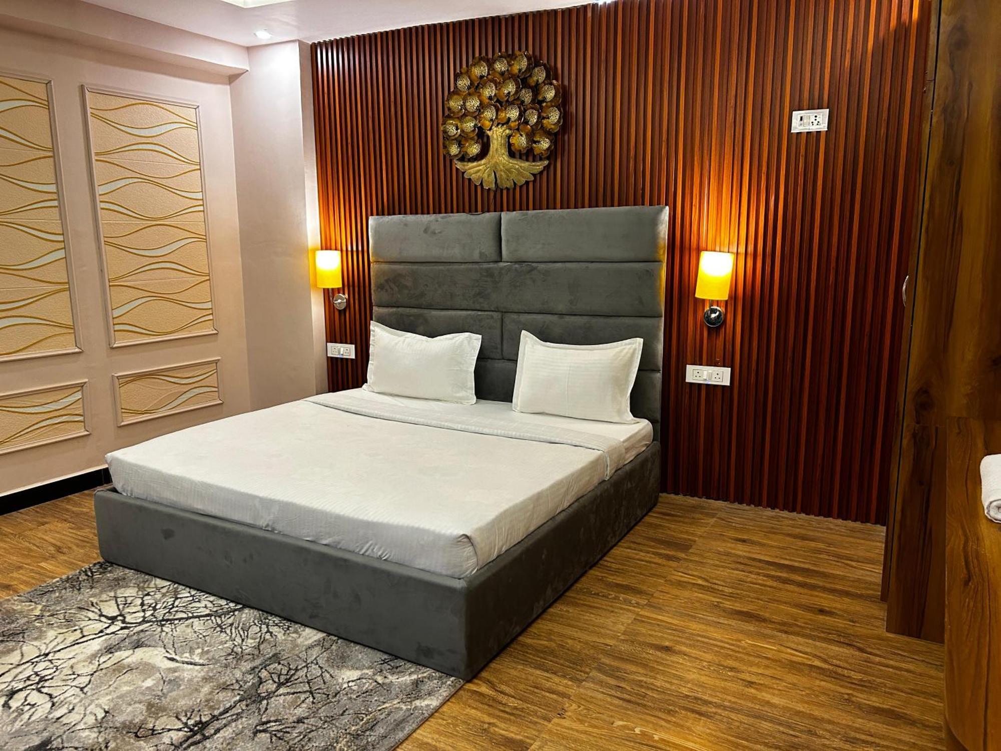 Hotels7Apple Mahoba Екстер'єр фото
